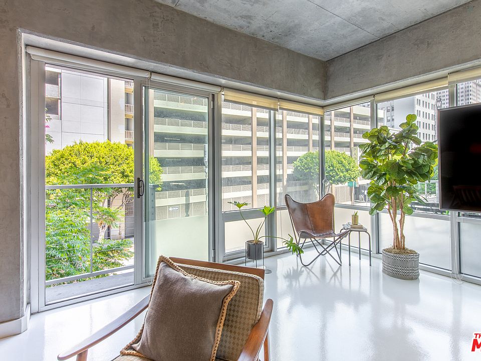 1st image of 645 W 9th St APT 211
