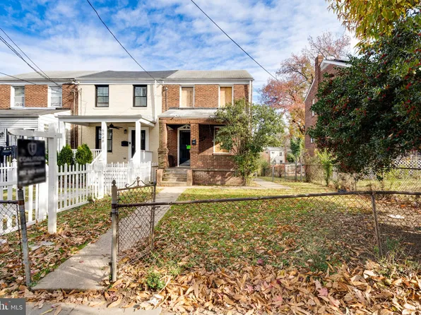 5050 Benning Rd SE, Washington, DC 20019