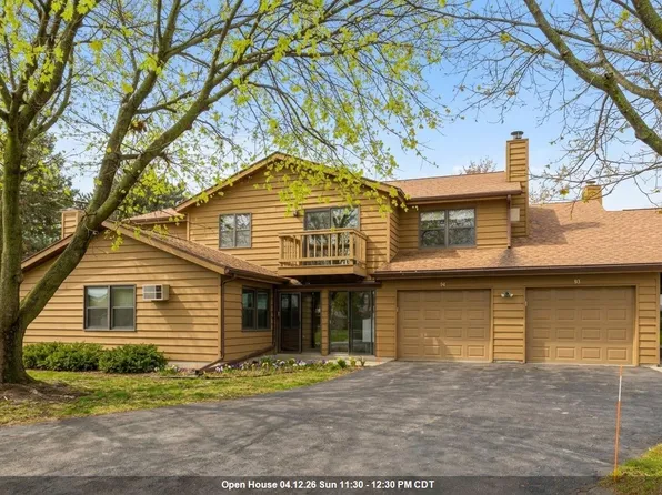 1160 Brittany Ct APT 93, Neenah, WI 54956