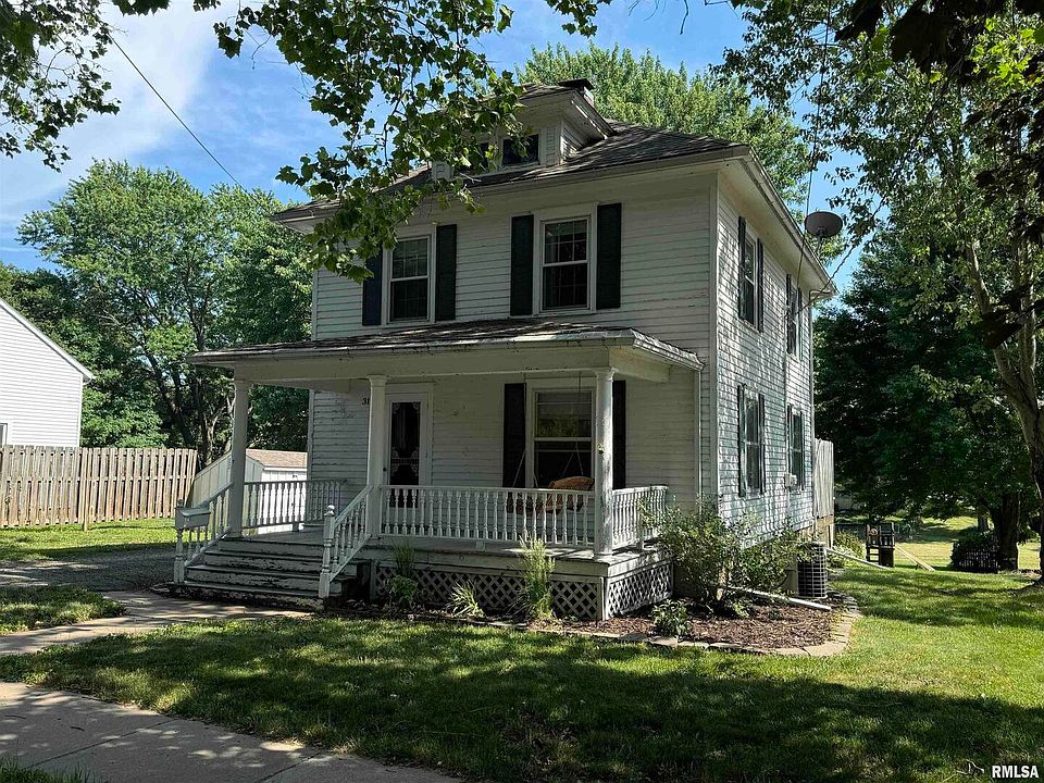 1st image of 319 W South St