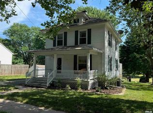 319 W South St, Cambridge, IL 61238