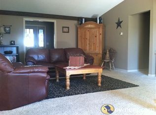 10608 Longwood Dr, Fort Wayne, IN