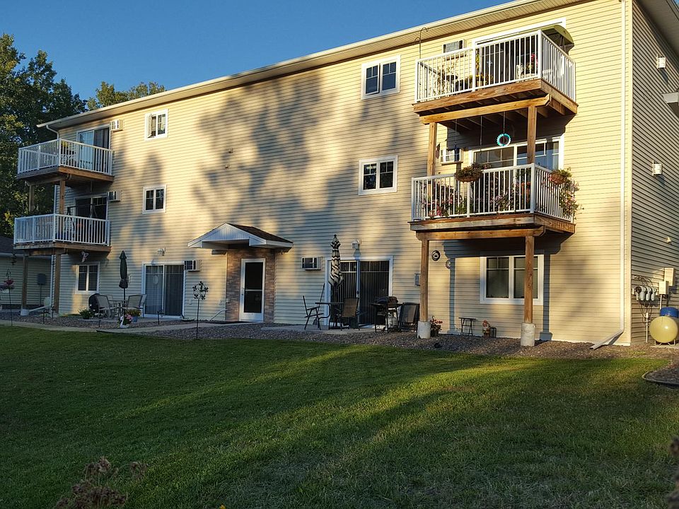 4247 Stebner Rd APT 4, Hermantown, MN 55811 Zillow