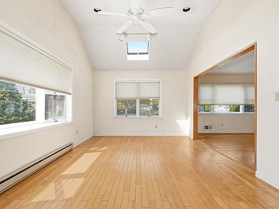 5th image of 925 Halstead Avenue