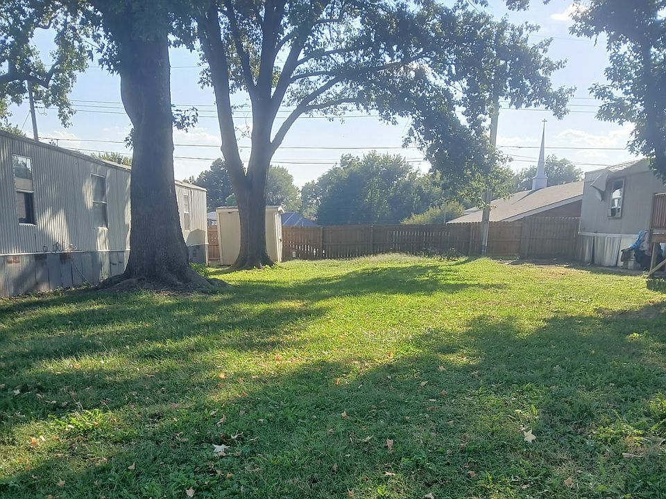 1st image of 1 Oakdale Dr #11536189