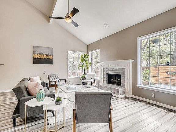 5th image of 206 Whisper Wood Ln