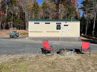 319 Shore Rd, Dexter, ME 04930