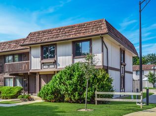 1116 Court G, Hanover Park, IL 60133