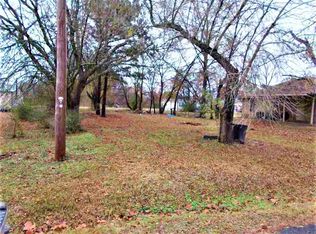 435 East St, De Kalb, TX 75559