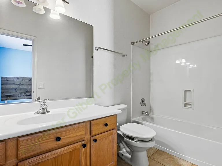 3829 E Packard Dr — Photo 13