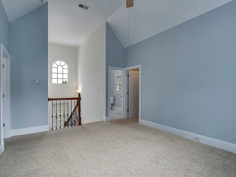111 Daleyuhski Way — Photo 16