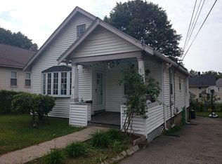 26 Baker St, West Roxbury, MA 02132