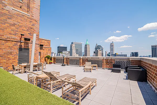 Rented by Nami New York Property LLC | media 10