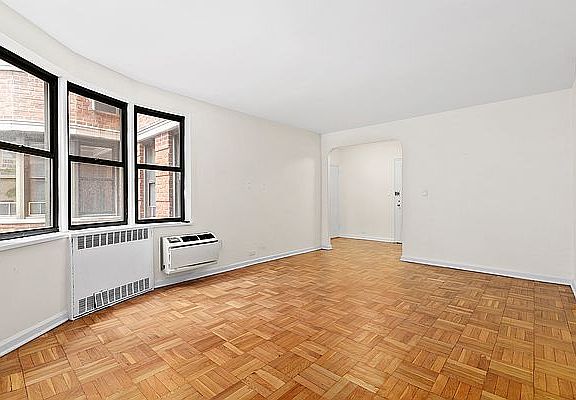 2nd image of 1680 York Ave APT 1C