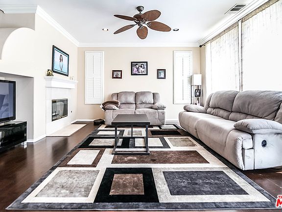 4th image of 27246 Cloverhurst Pl