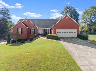 2361 Black Bear Ct, Buford, GA 30519