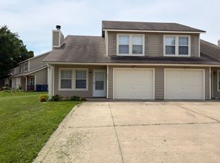 1201-1203 Bluestem Dr, Eudora, KS 66025