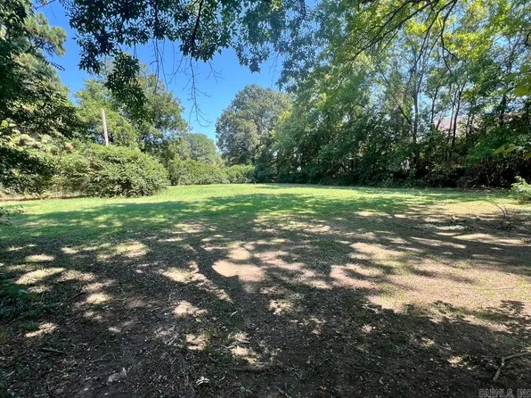 0 4th St, Conway, AR 72032