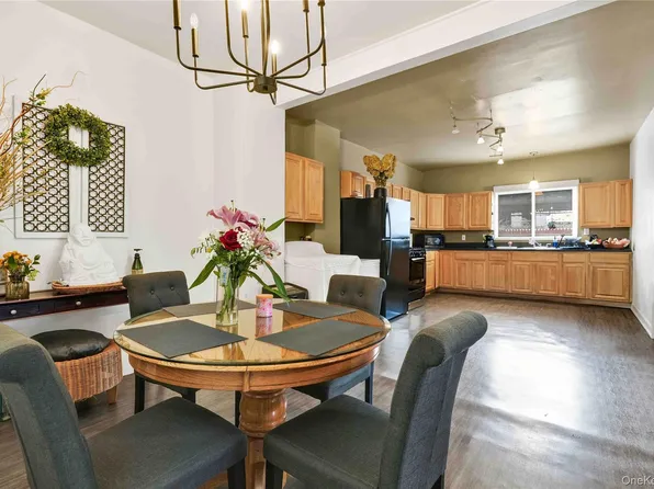 152 Miller Avenue, Brooklyn, NY 11207