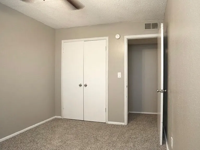 Bryant Grove Apartments — Photo 68