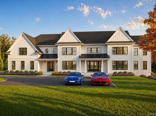 7 Hollow Ridge Rd, Armonk, NY 10504