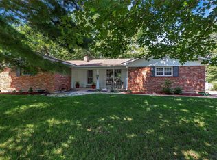 4 Riverbend Pl, Washington, MO 63090