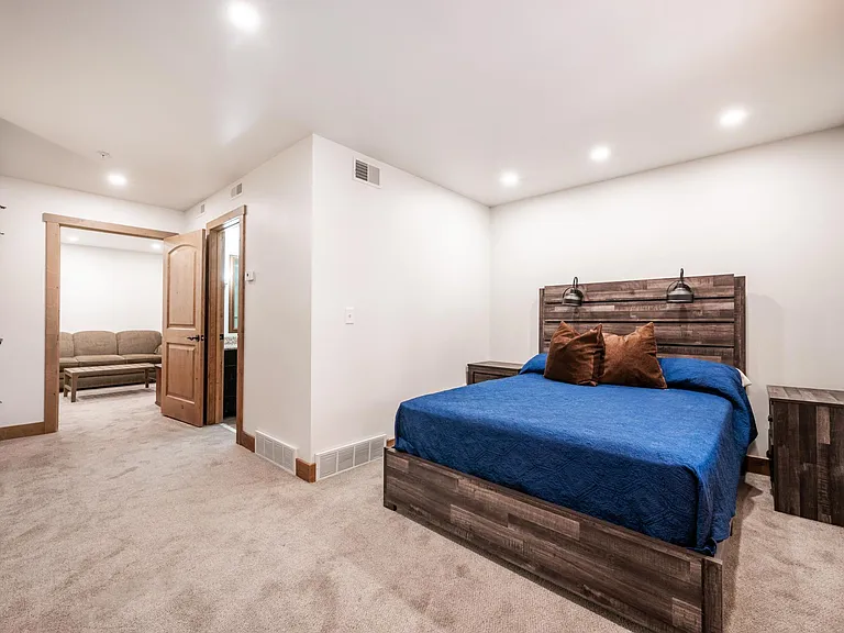 2260 Park Ave #9 — Photo 9
