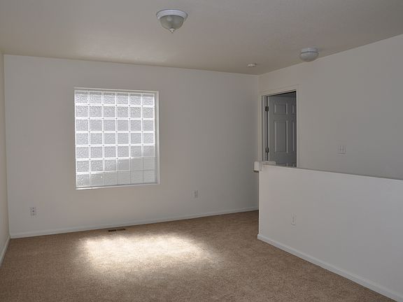 Upper Loft 1