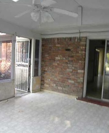 4th image of 4208 Belvedere St