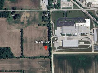 1325 Enterprise Rd, Shelbyville, IN 46176
