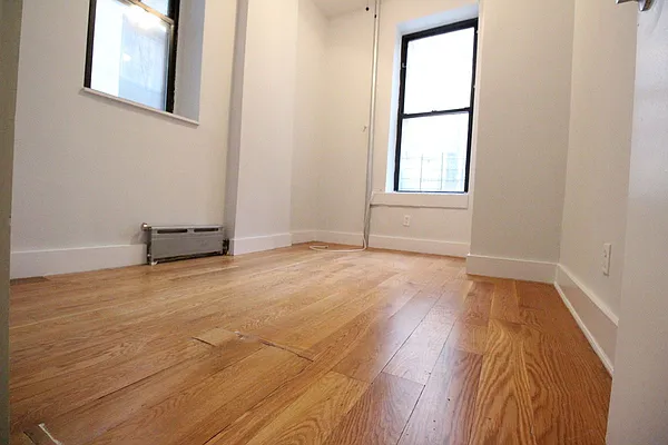 Rented by Luxor Homes & Investment Realty | media 2