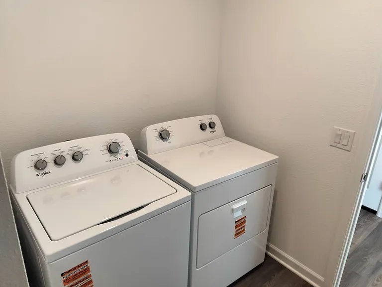 2340 Tapatio Dr — Photo 20