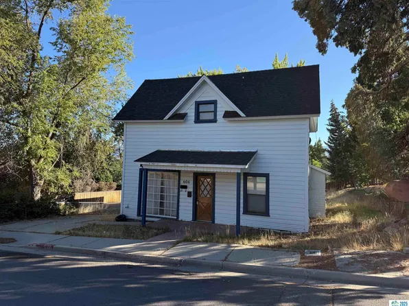 604 Court St, Susanville, CA 96130