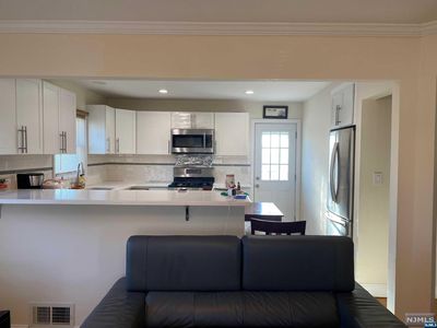 836 Pleasantview Ter, Ridgefield, NJ, 07657