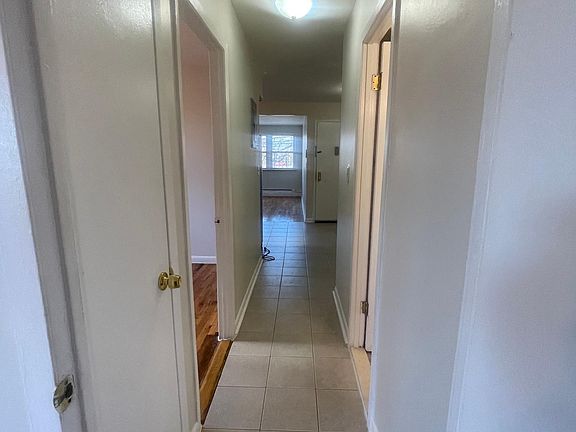 5th image of 530 Throggs Neck Expy APT 1