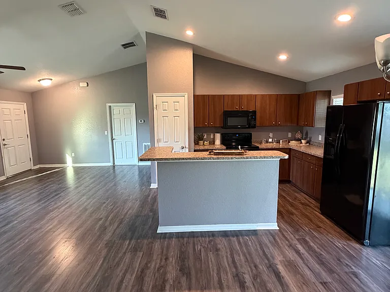 7047 SW 131st Loop — Photo 8