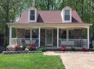 15081 Holleyside Dr, Dumfries, VA 22025