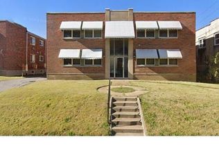 8629 Jennings Station Rd, Saint Louis, MO 63136