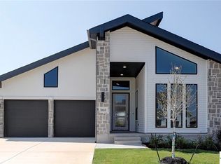 1865 Luna St, New Braunfels, TX 78132