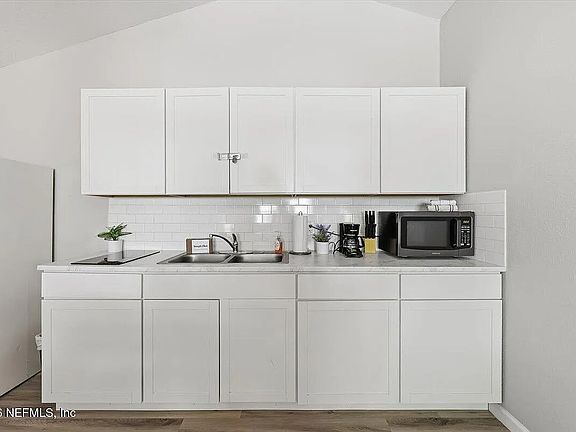 5th image of 1266 Donald St #1266