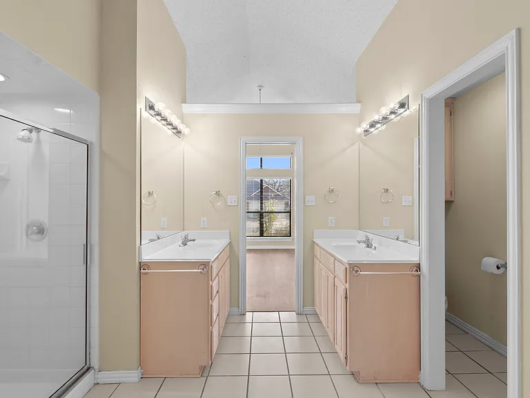 4820 Ashworth Ct — Photo 23
