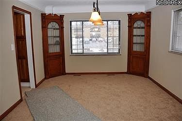 4th image of 15707 Fernway Ave