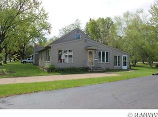 867 Hopwood Ave, Menomonie, WI 54751