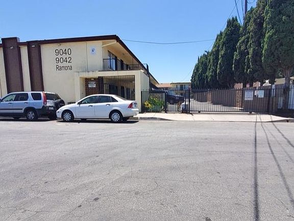 5th image of 9040 Ramona St