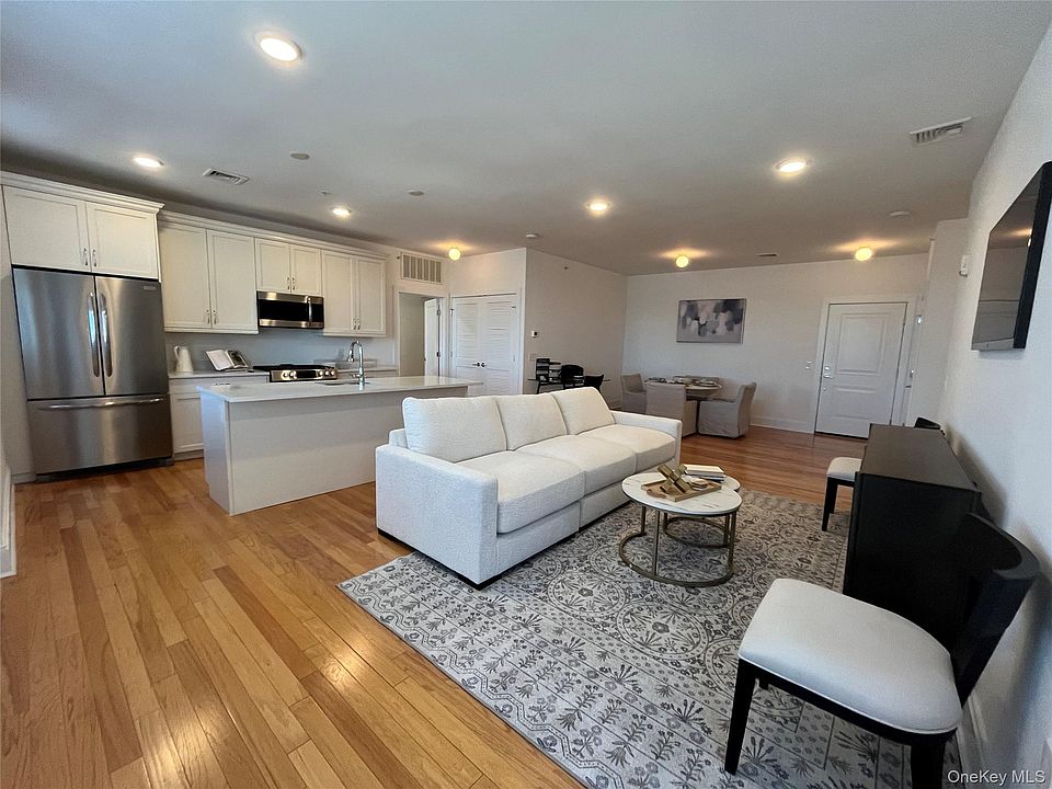 1st image of 535 Marina Pointe Drive #535