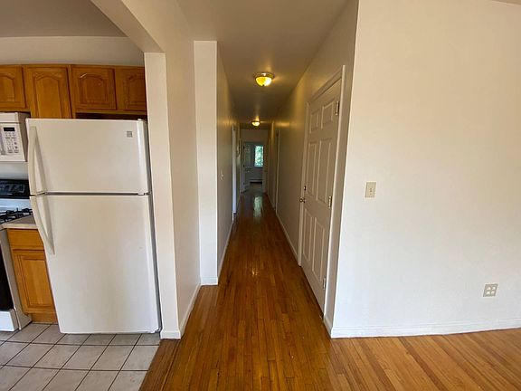 3rd image of 4336 Baychester Ave #3