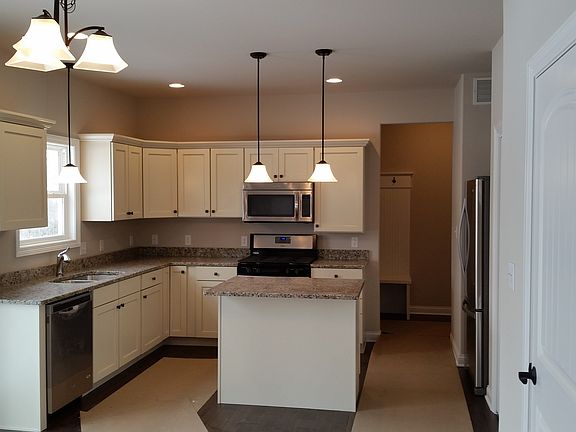 2nd image of 858 E Shakespeare Dr