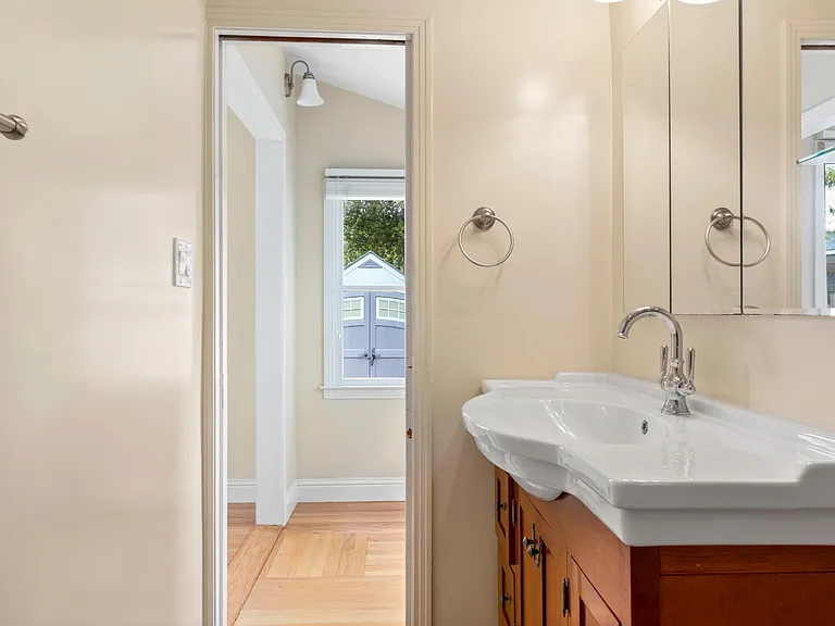 620 Almar Ave — Photo 15