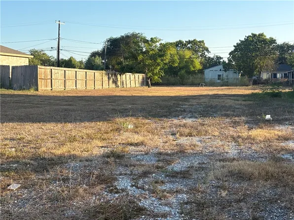 2717 Johanna St, Corpus Christi, TX 78415