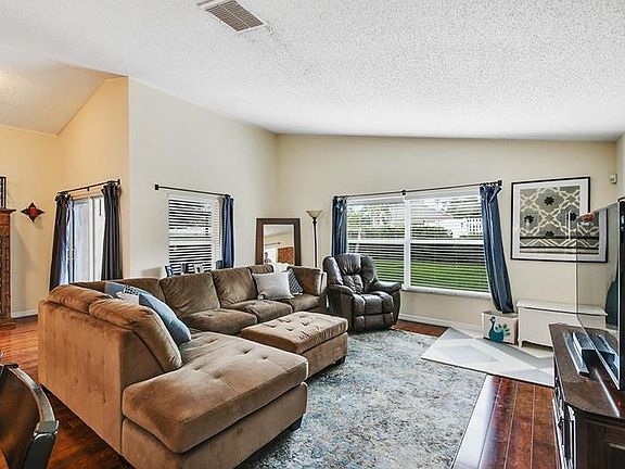 5th image of 1303 Portmoor Way